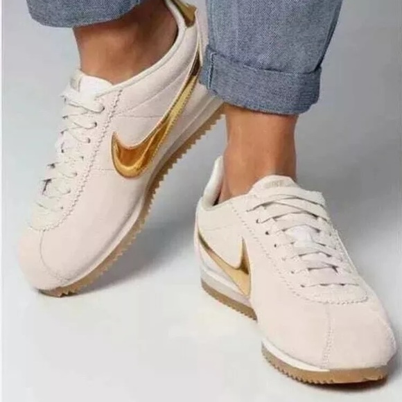 nike phantom rose gold cortez